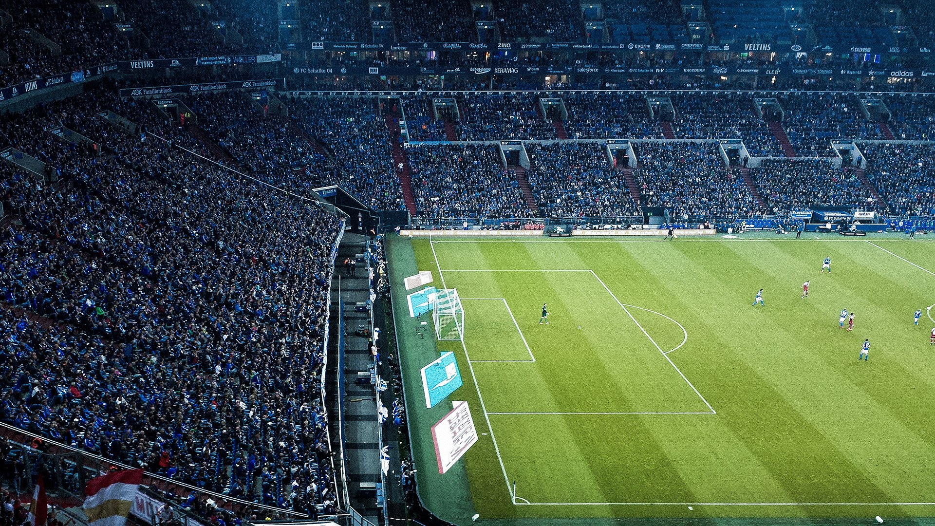 城市八人制业余足球冠军联赛 传统草根豪门再度会师决赛